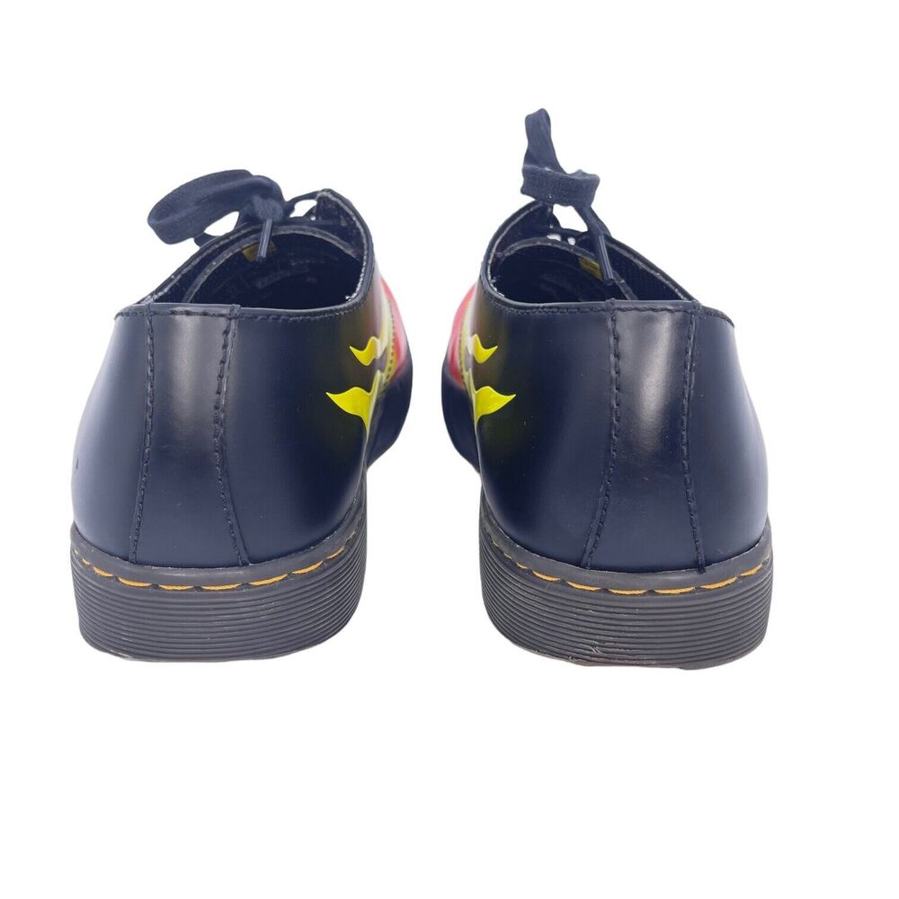 Dr. Martens Men’s Shoes W/ Fire Flames Size 8M - Picture 4 of 7